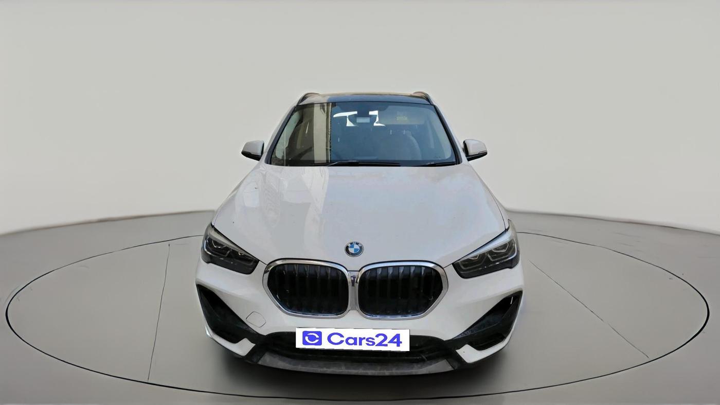 2020 BMW X1 sDrive20i xLine, Petrol, Automatic, 22,470 km, exterior