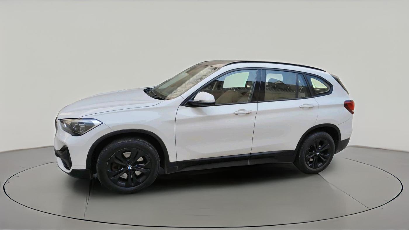 2020 BMW X1 sDrive20i xLine, Petrol, Automatic, 22,470 km, exterior
