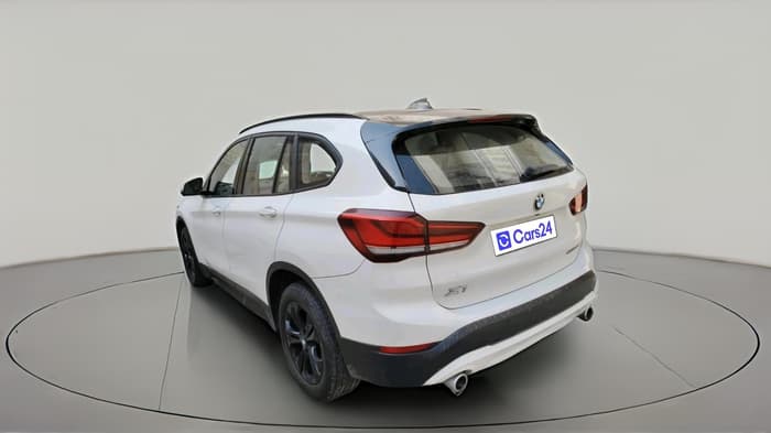 2020 BMW X1 sDrive20i xLine, Petrol, Automatic, 22,470 km, exterior