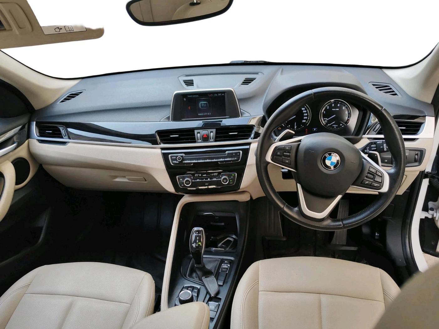 2020 BMW X1 sDrive20i xLine, Petrol, Automatic, 22,470 km, interior
