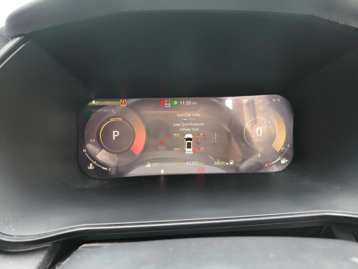 2024 Tata Harrier PURE PLUS S DARK EDITION AT, Diesel, Automatic, 42,265 km, interior