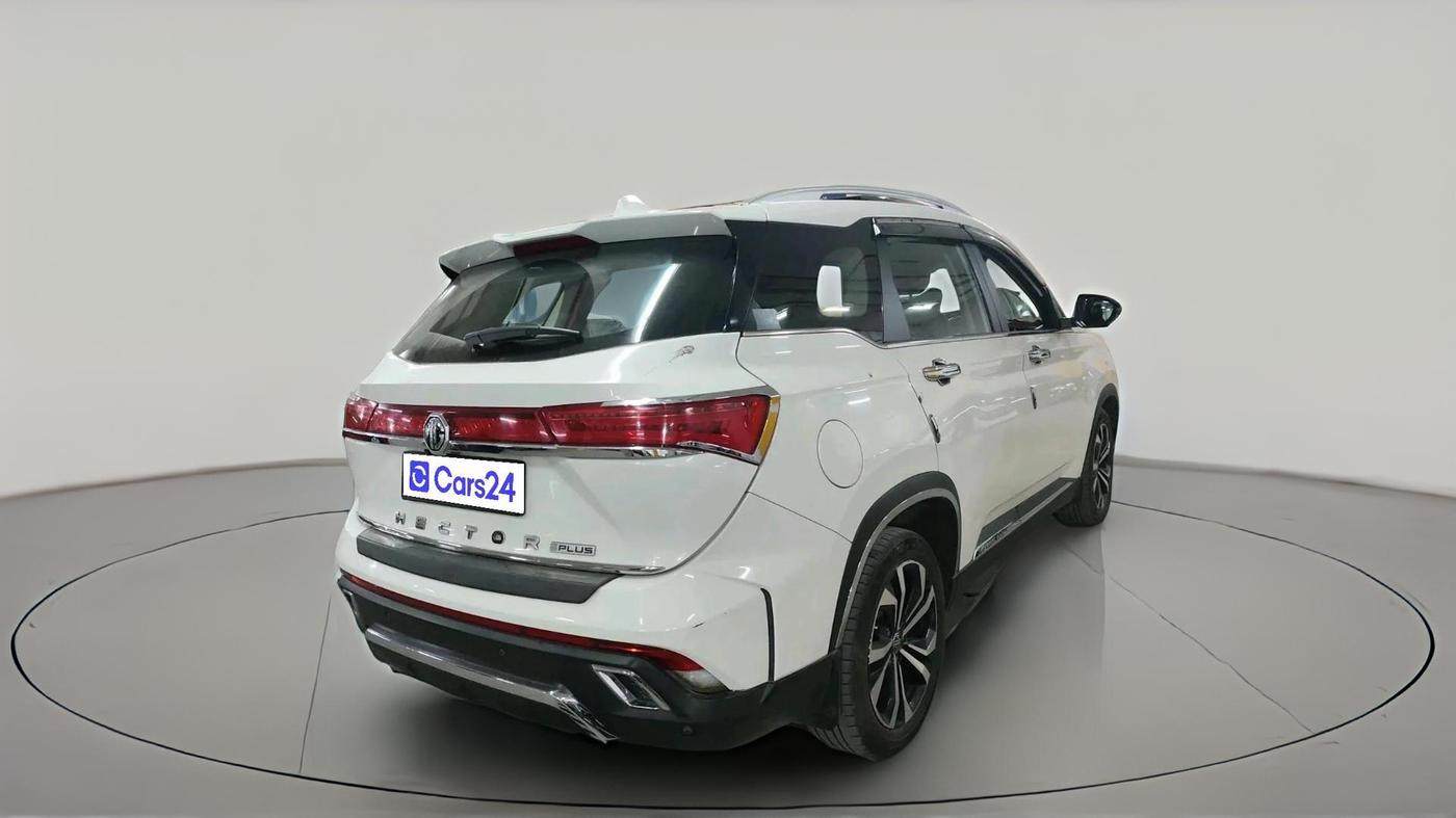 2023 MG HECTOR PLUS SHARP PRO 2.0 TURBO DIESEL 7 STR, Diesel, Manual, 1,24,575 km, exterior