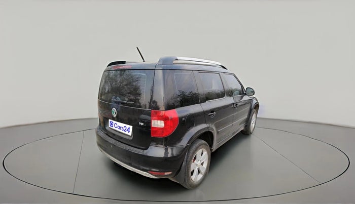 2011 Skoda Yeti ACTIVE 2.0 TDI CR 4X2, Diesel, Manual, 2,16,987 km, exterior