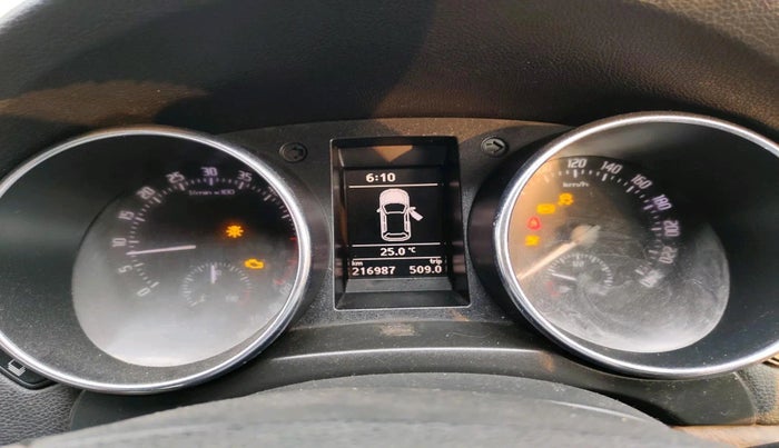 2011 Skoda Yeti ACTIVE 2.0 TDI CR 4X2, Diesel, Manual, 2,16,987 km, interior