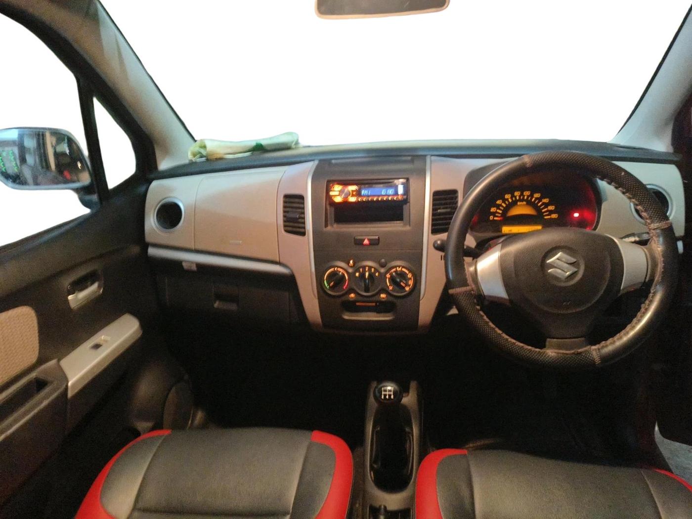 2013 Maruti Wagon R 1.0 LXI LPG, Petrol, Manual, 13,329 km, interior