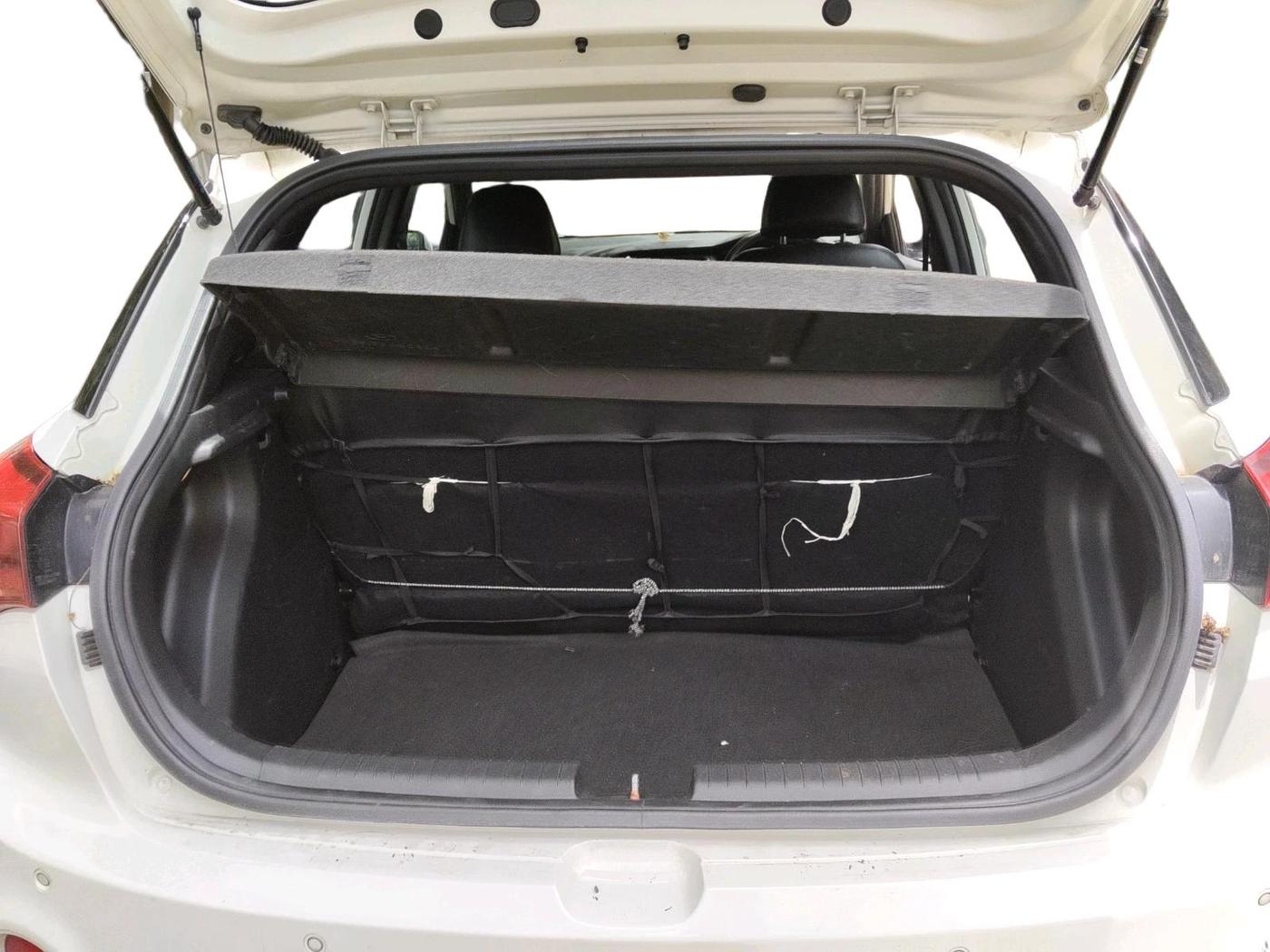 2016 Hyundai i20 Active 1.2 S, Petrol, Manual, 87,587 km, exterior