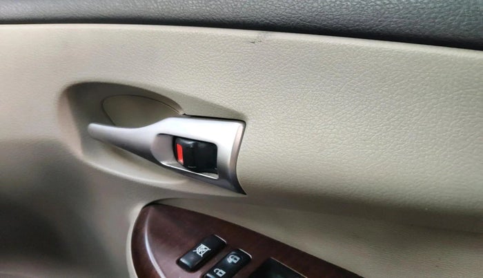 2011 Toyota Corolla Altis G DIESEL, Diesel, Manual, 88,005 km, interior