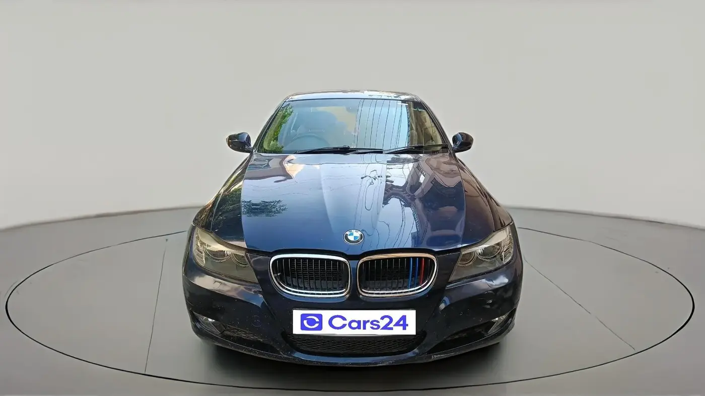 2010 BMW 3 Series 320d, Diesel, Automatic, 1,11,801 km, exterior