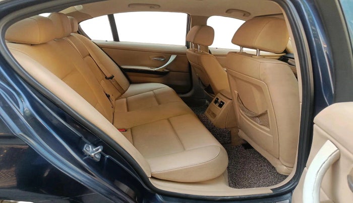 2010 BMW 3 Series 320d, Diesel, Automatic, 1,11,801 km, interior