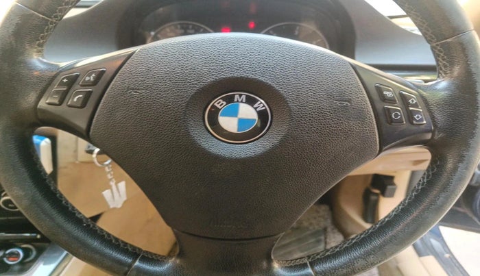 2010 BMW 3 Series 320d, Diesel, Automatic, 1,11,801 km, interior