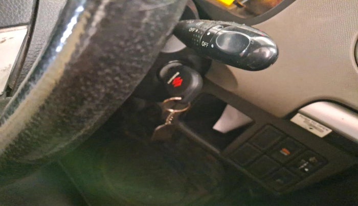 2014 Maruti Wagon R 1.0 VXI, Petrol, Manual, 1,14,008 km, interior