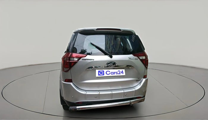 2018 Mahindra XUV500 W11 AT, Diesel, Automatic, 1,78,753 km, exterior