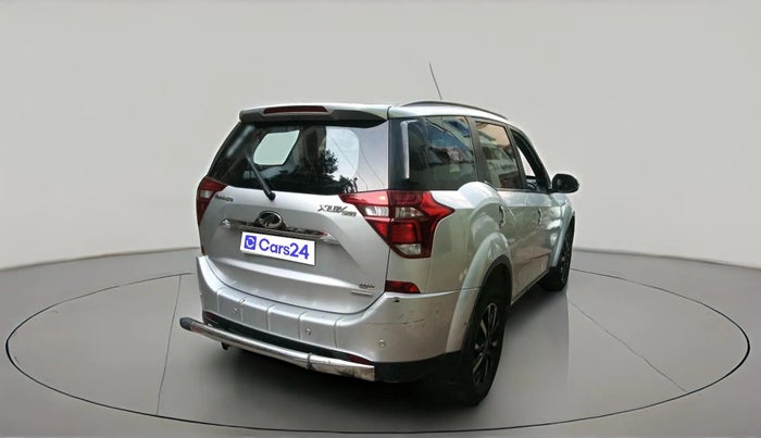 2018 Mahindra XUV500 W11 AT, Diesel, Automatic, 1,78,753 km, exterior