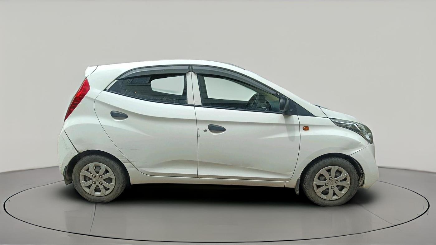 2015 Hyundai Eon MAGNA +, Petrol, Manual, 32,873 km, exterior