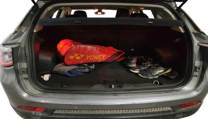 2018 Jeep Compass LIMITED (O) 2.0 DIESEL, Diesel, Manual, 1,61,664 km, exterior