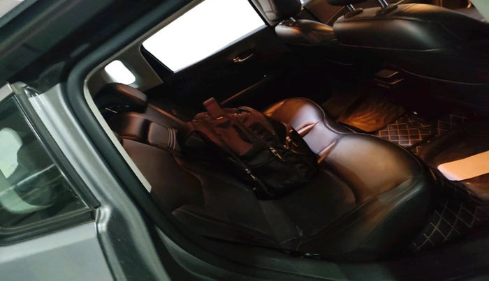 2018 Jeep Compass LIMITED (O) 2.0 DIESEL, Diesel, Manual, 1,61,664 km, interior