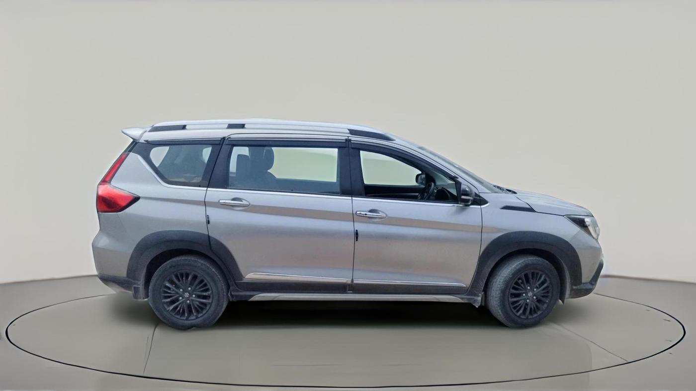 2022 Maruti XL6 ALPHA MT, Petrol, Manual, 43,323 km, exterior