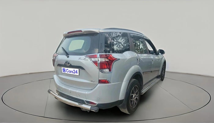 2020 Mahindra XUV500 W7, Diesel, Manual, 68,747 km, exterior