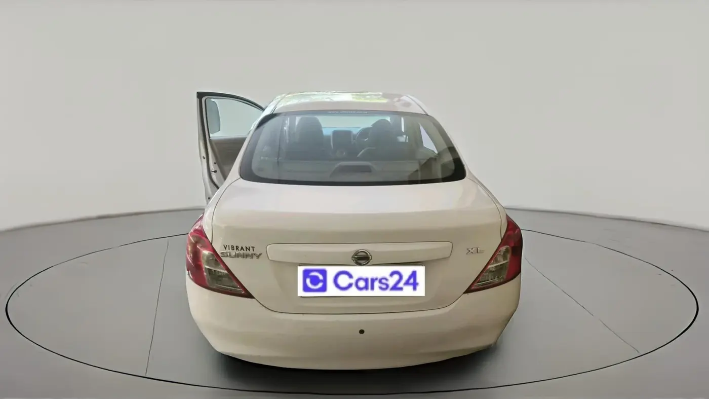 2011 Nissan Sunny XL, Petrol, Manual, 78,050 km, exterior