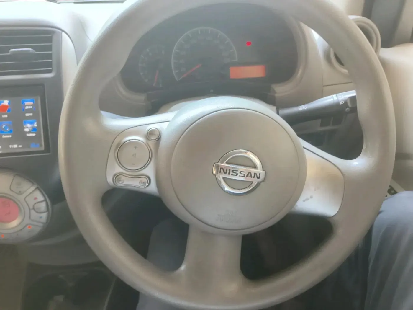2011 Nissan Sunny XL, Petrol, Manual, 78,050 km, interior