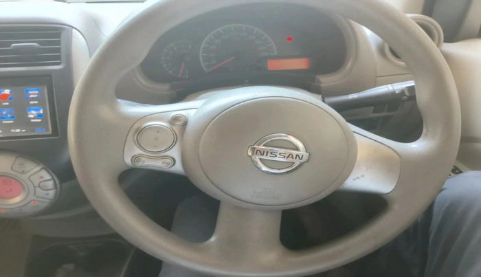 2011 Nissan Sunny XL, Petrol, Manual, 78,050 km, interior