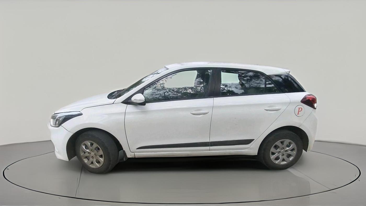 2016 Hyundai Elite i20 SPORTZ 1.2, Petrol, Manual, 1,04,732 km, exterior