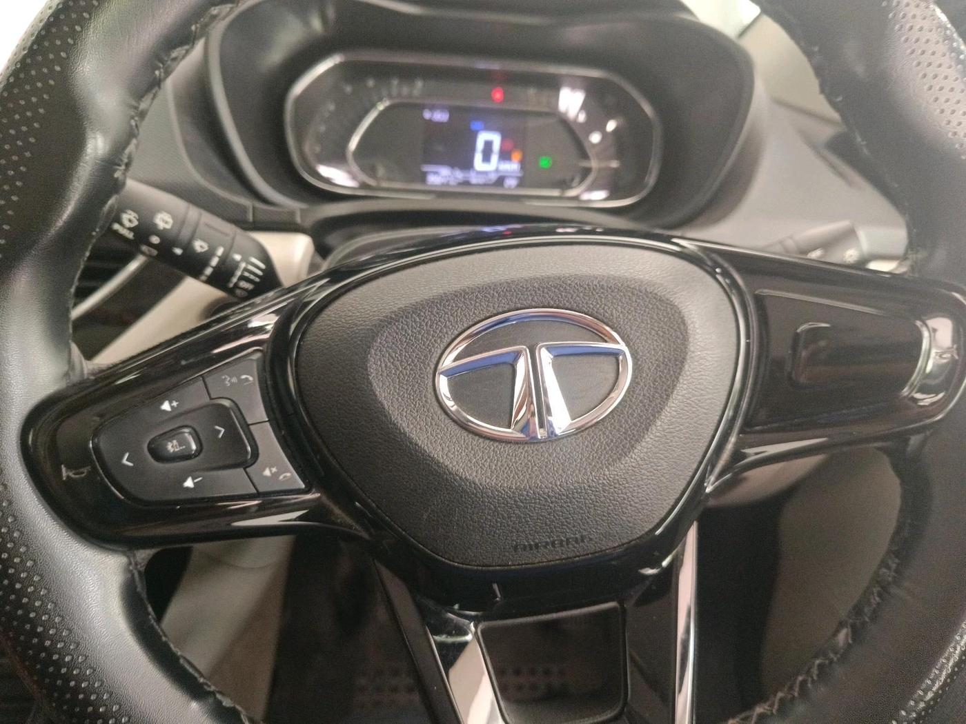 2021 Tata NEXON XZ PLUS PETROL, Petrol, Manual, 35,647 km, interior