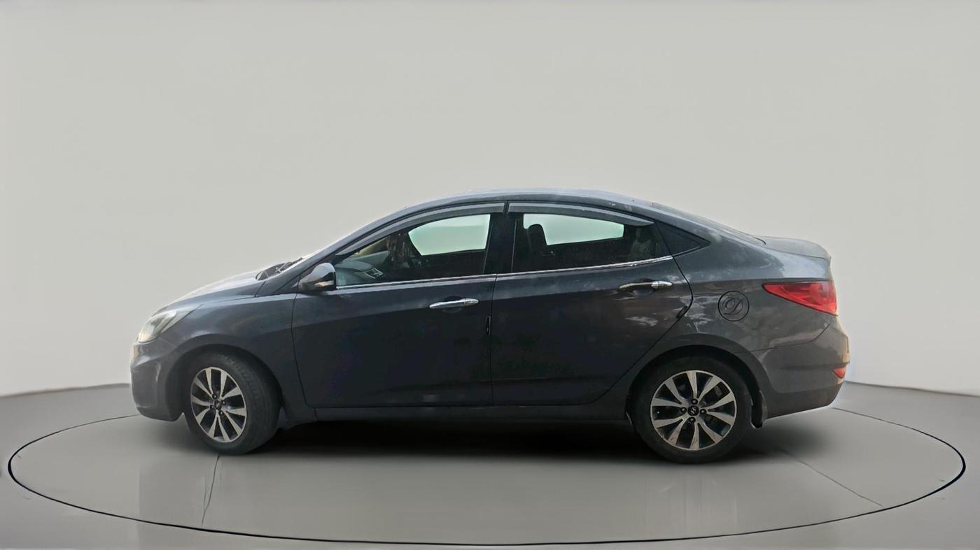2014 Hyundai Verna FLUIDIC 1.6 CRDI SX, Diesel, Manual, 1,12,218 km, exterior