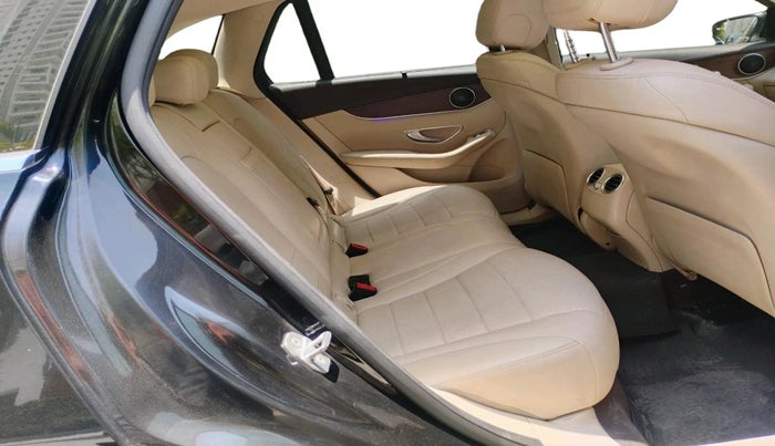 2019 Mercedes Benz GLC CLASS 220 D 4 MATIC, Diesel, Automatic, 1,00,805 km, interior