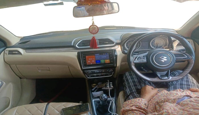 2022 Maruti Dzire ZXI CNG, CNG, Manual, 1,88,114 km, interior