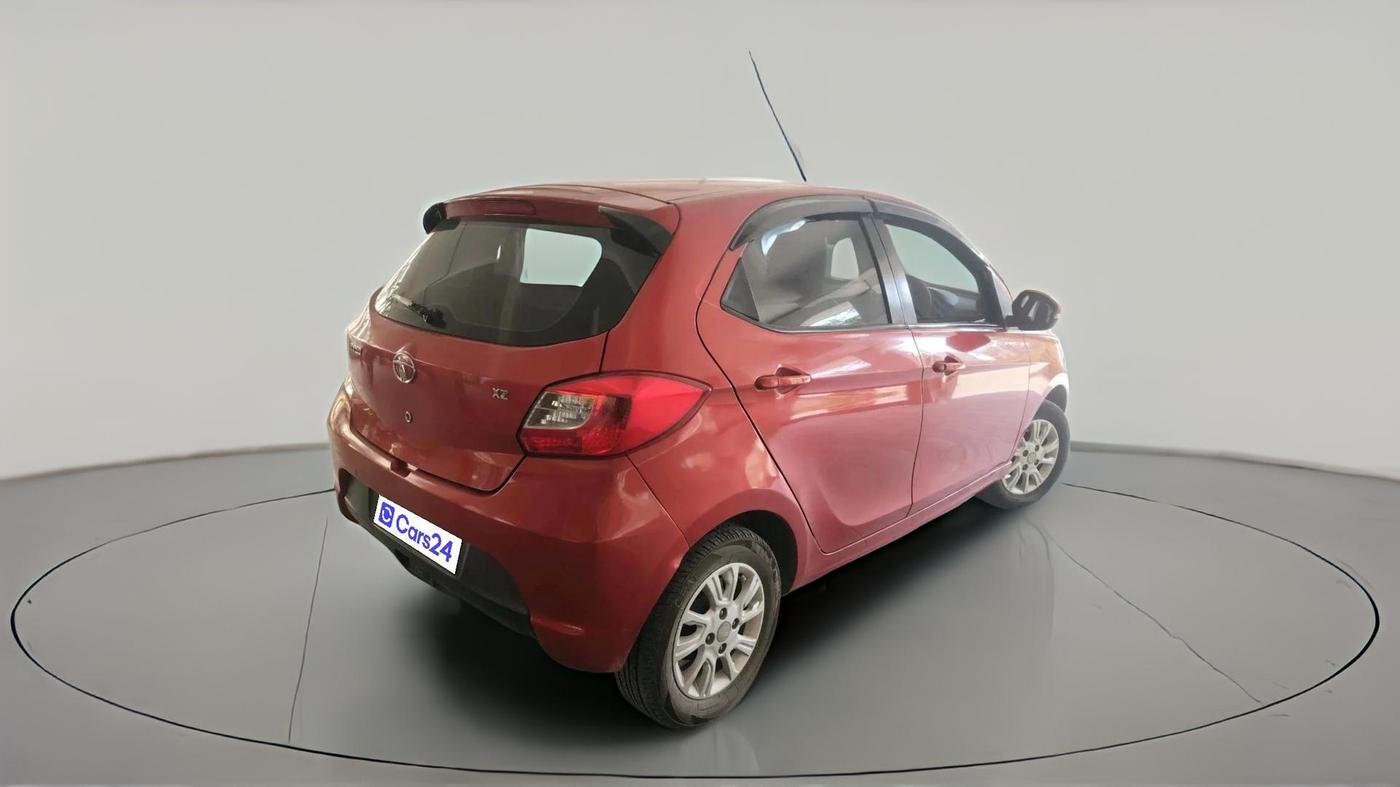 2017 Tata Tiago XZ PETROL, Petrol, Manual, 55,772 km, exterior