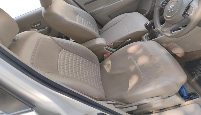 2022 Maruti Ertiga ZXI  CNG, CNG, Manual, 46,028 km, interior