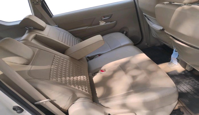 2022 Maruti Ertiga ZXI  CNG, CNG, Manual, 46,028 km, interior