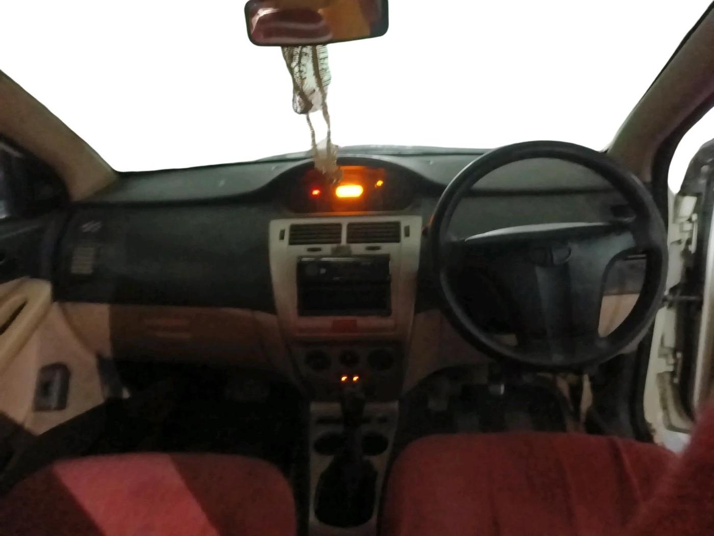 2012 Tata Indica Vista LS QUADRAJET, Diesel, Manual, 1,73,932 km, interior