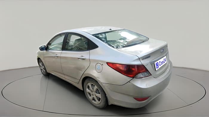 2012 Hyundai Verna FLUIDIC 1.6 CRDI EX, Diesel, Manual, 2,00,319 km, exterior