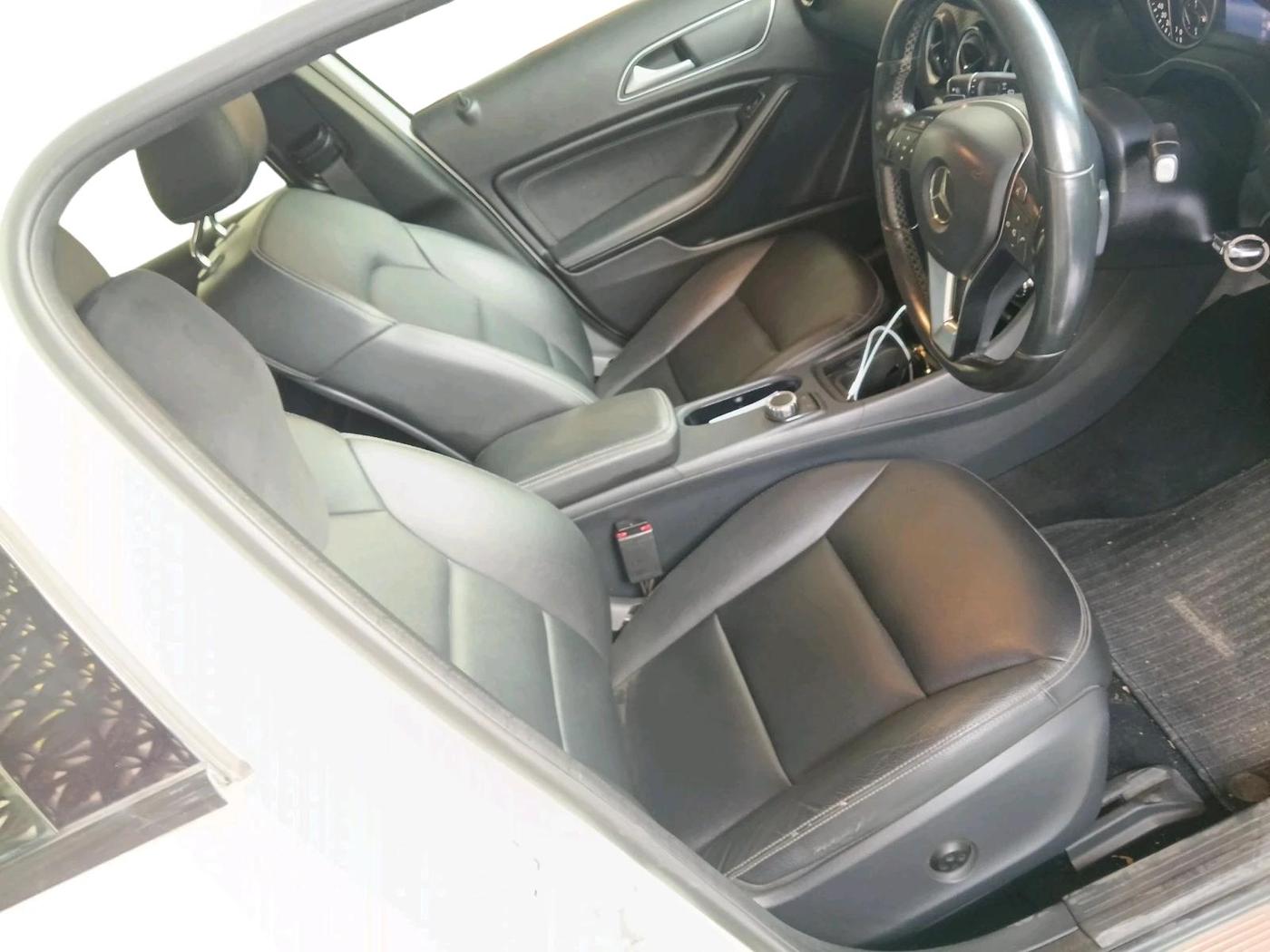 2015 Mercedes Benz GLA Class 200 CDI STYLE, Diesel, Automatic, 90,445 km, interior