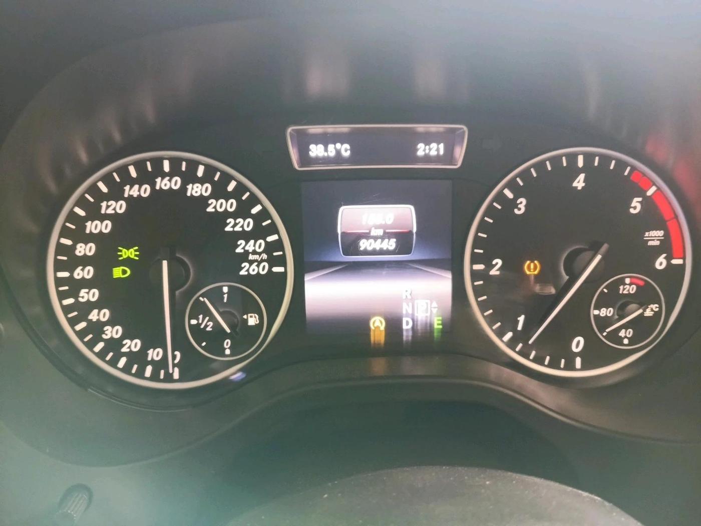 2015 Mercedes Benz GLA Class 200 CDI STYLE, Diesel, Automatic, 90,445 km, interior