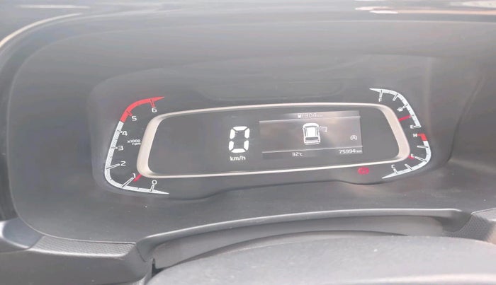 2024 KIA SONET HTK (O) 1.5 Diesel MT, Diesel, Manual, 75,994 km, interior