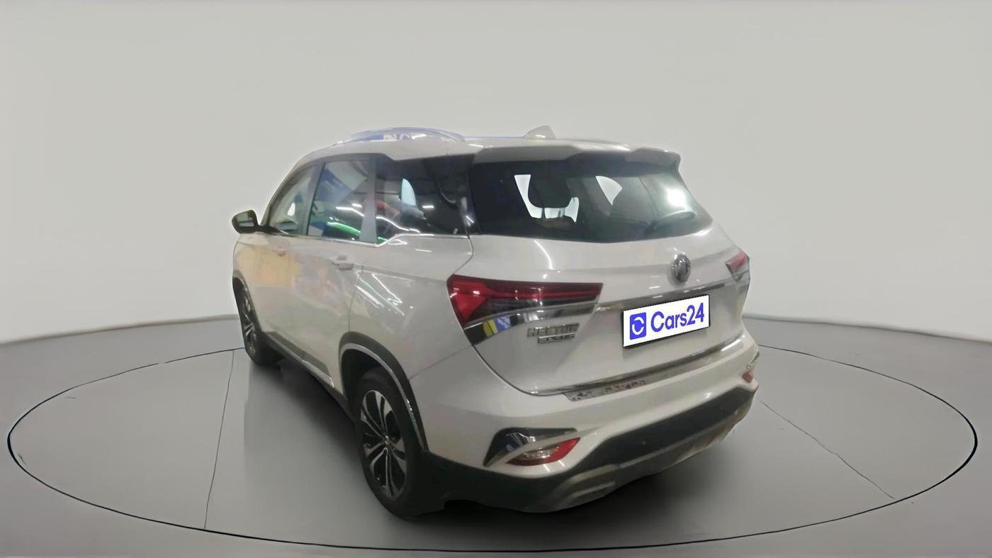 2022 MG HECTOR PLUS SHARP 1.5 PETROL TURBO CVT 6-STR, Petrol, Automatic, 55,000 km, exterior