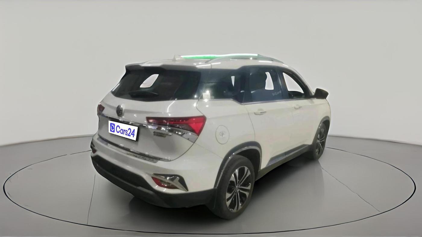 2022 MG HECTOR PLUS SHARP 1.5 PETROL TURBO CVT 6-STR, Petrol, Automatic, 55,000 km, exterior