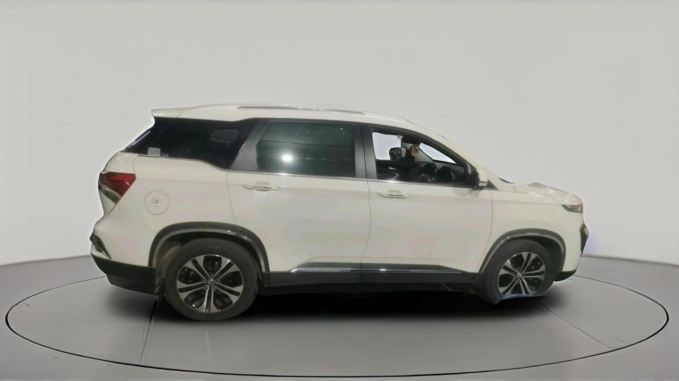 2022 MG HECTOR PLUS SHARP 1.5 PETROL TURBO CVT 6-STR, Petrol, Automatic, 55,000 km, exterior