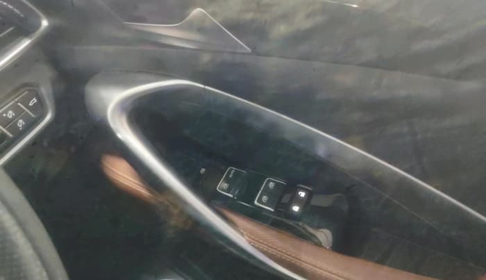 2022 MG HECTOR PLUS SHARP 1.5 PETROL TURBO CVT 6-STR, Petrol, Automatic, 55,000 km, interior