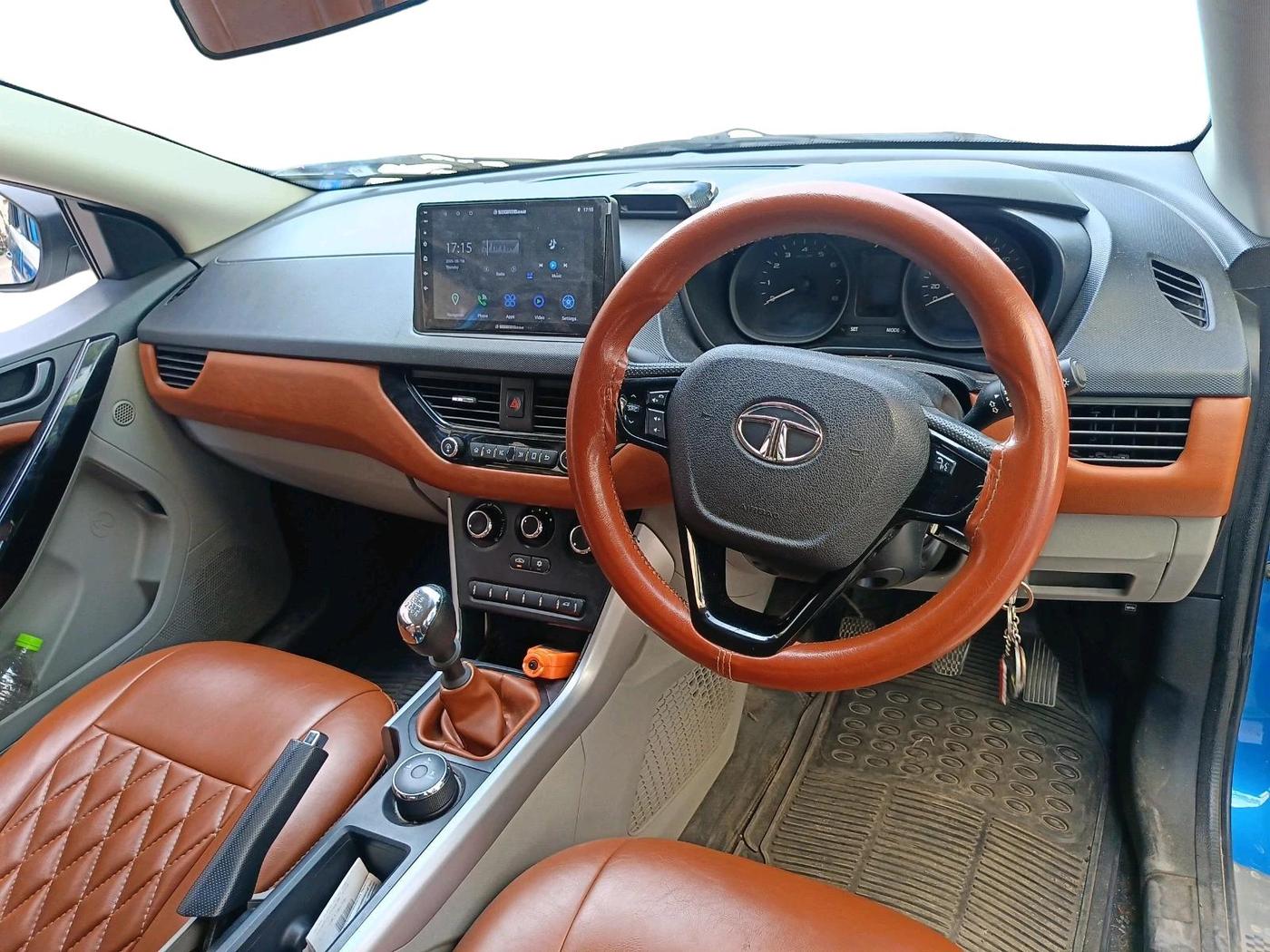 2018 Tata NEXON XM PETROL, Petrol, Manual, 68,912 km, interior