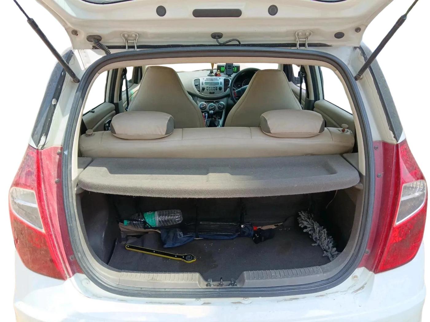 2011 Hyundai i10 SPORTZ 1.2, Petrol, Manual, 1,06,279 km, exterior