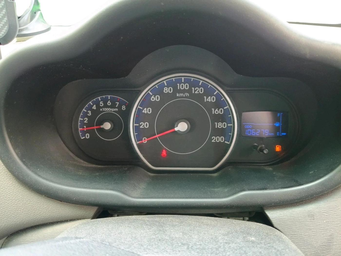 2011 Hyundai i10 SPORTZ 1.2, Petrol, Manual, 1,06,279 km, interior