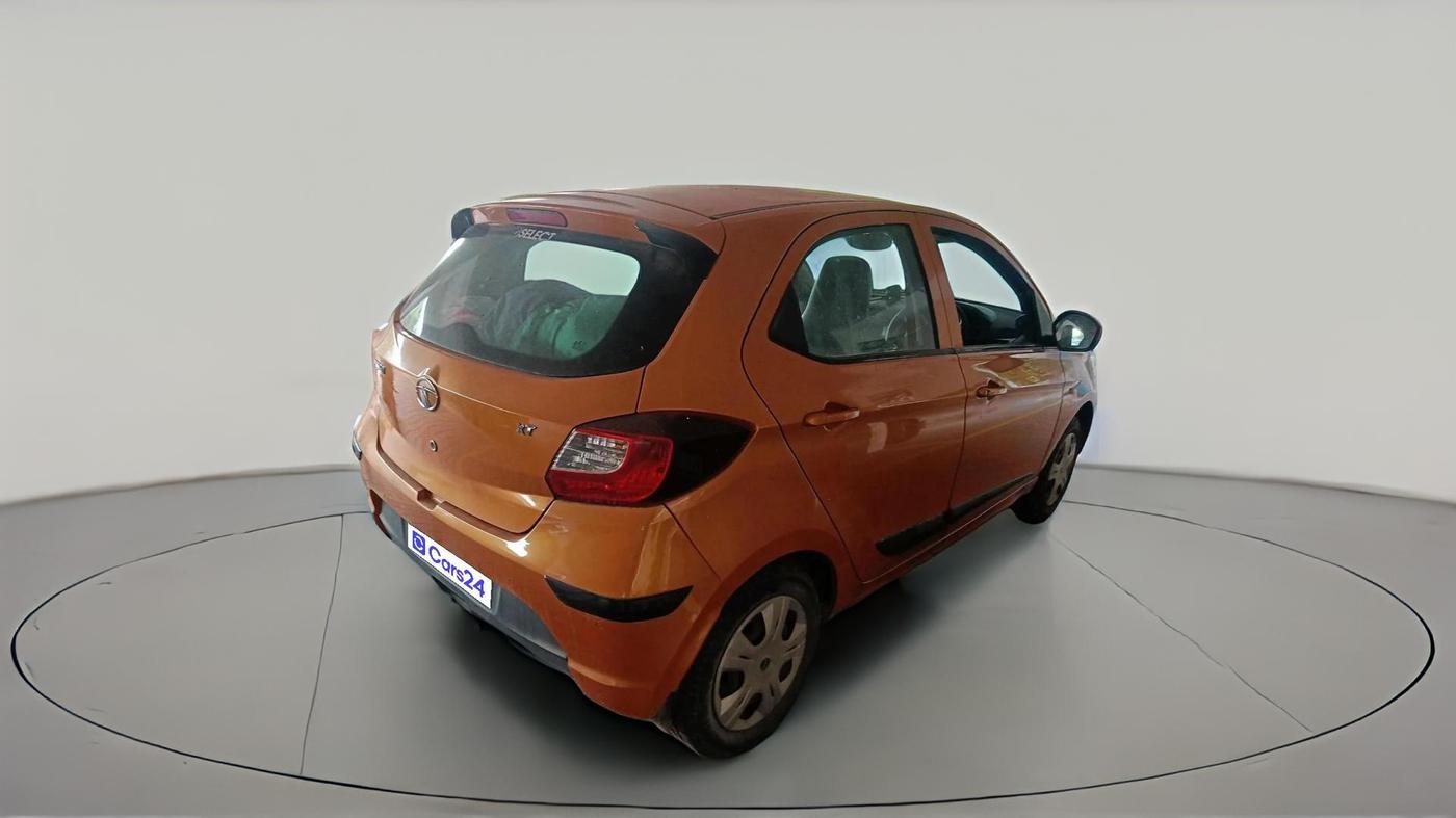 2018 Tata Tiago XT PETROL, CNG, Manual, 63,161 km, exterior