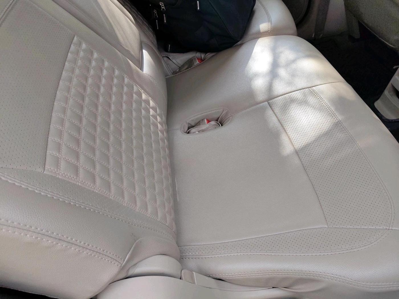 2022 Maruti Ertiga ZXI AT SHVS, Petrol, Automatic, 1,04,281 km, interior