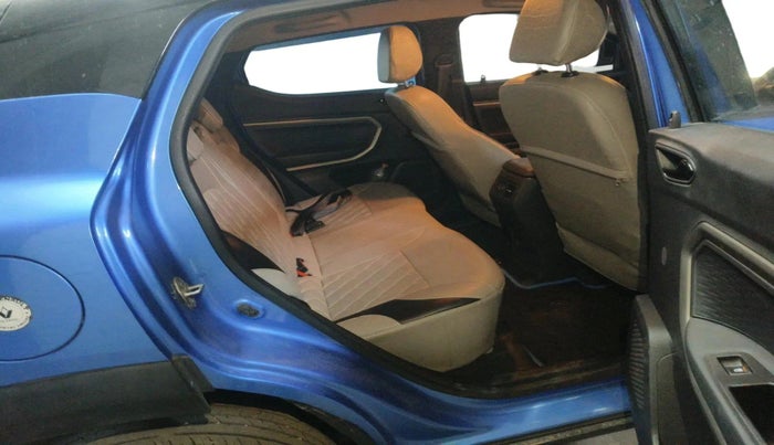 2021 Renault Kiger RXZ MT DUAL TONE, Petrol, Manual, 18,798 km, interior