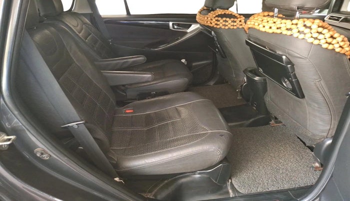 2017 Toyota Innova Crysta 2.4 VX 7 STR, Diesel, Manual, 4,85,632 km, interior