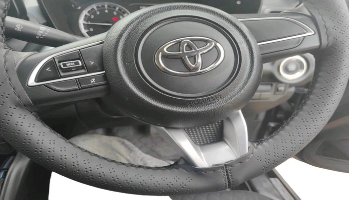 2025 Toyota URBAN CRUISER HYRYDER E NEO DRIVE, Petrol, Manual, 3,907 km, interior